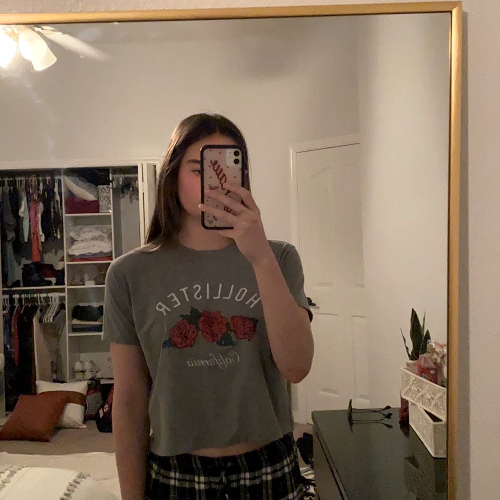 Hollister cropped T-Shirt